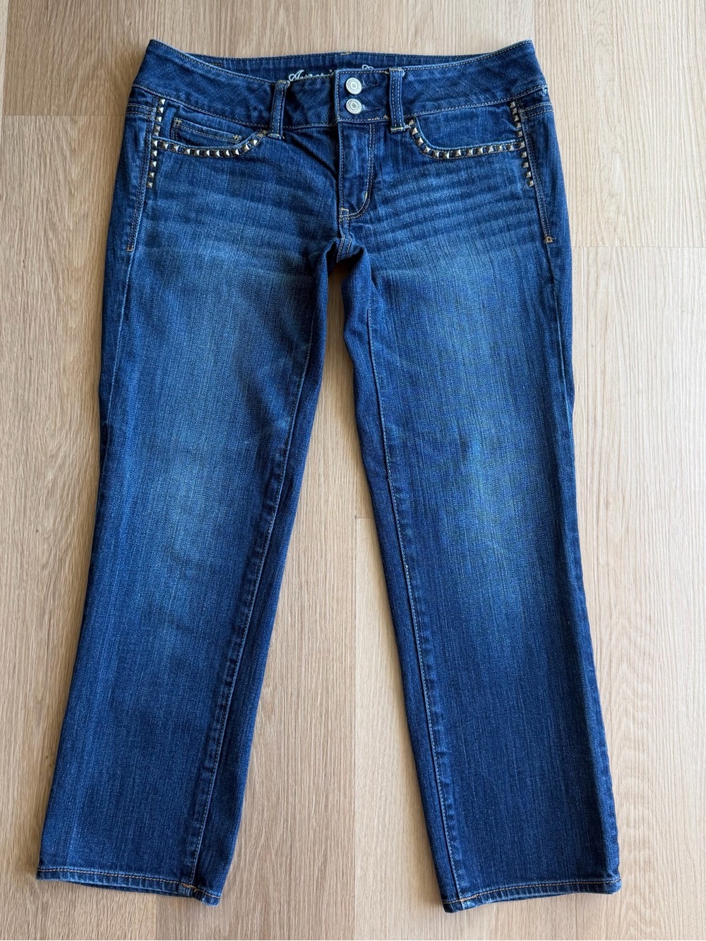 American Eagle Artist Stretch Women's Dark Blue Studded Pocket Capri 6